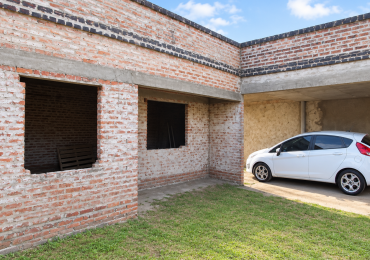 Casa a terminar en venta en Reconquista, Barrio Obligado